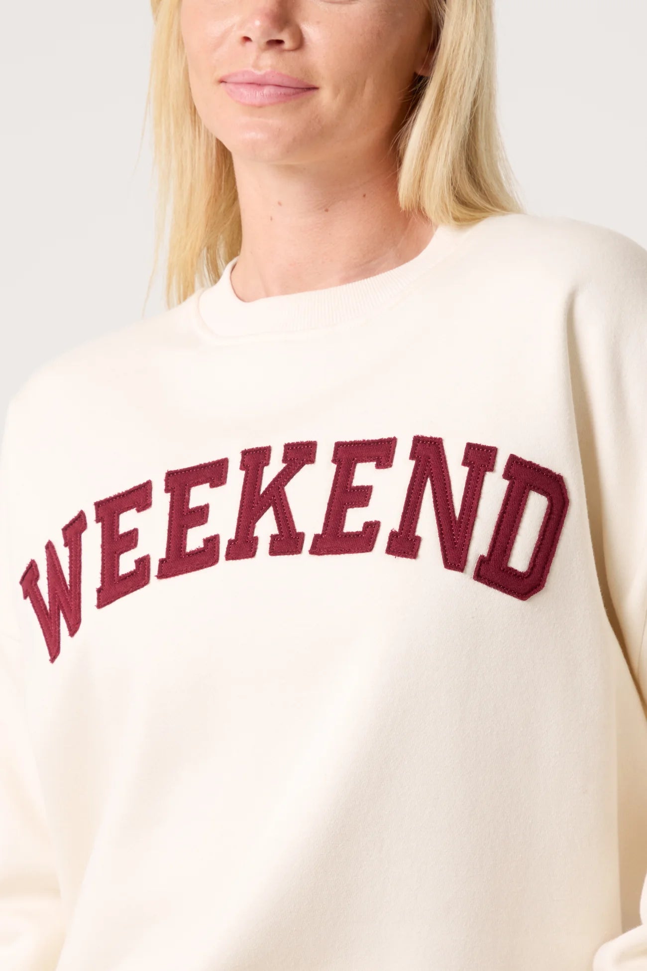 VarsityWeekend Slogan Sweatshirt in Ivory