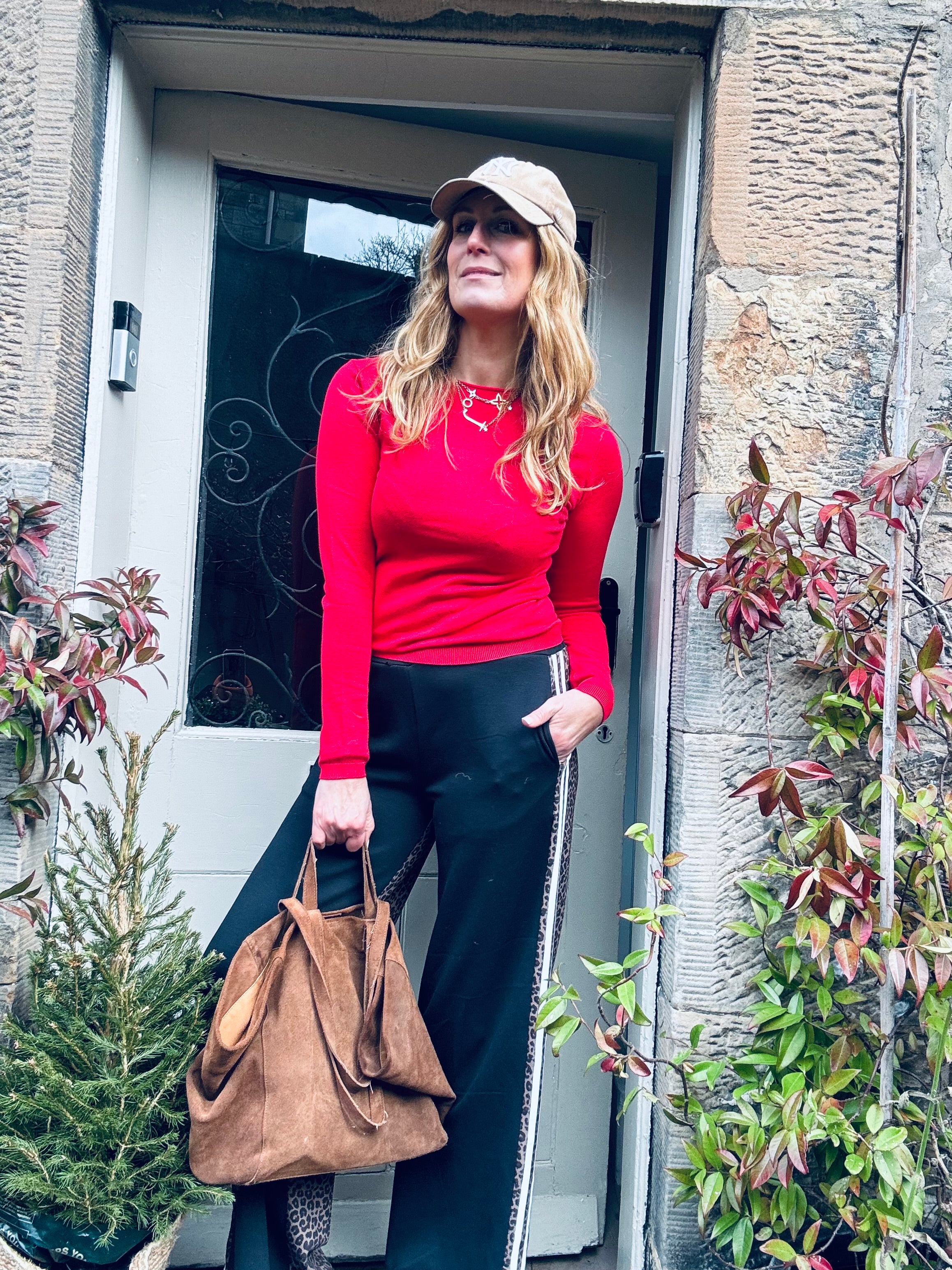 Jade Red Knit (one size)