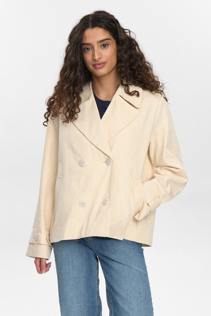 Numph Nusilla Trench Jacket in Pristine