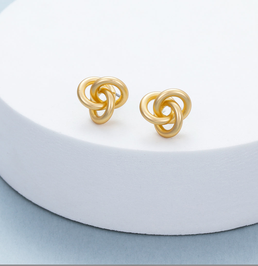 Knot Stud Earrings in Gold