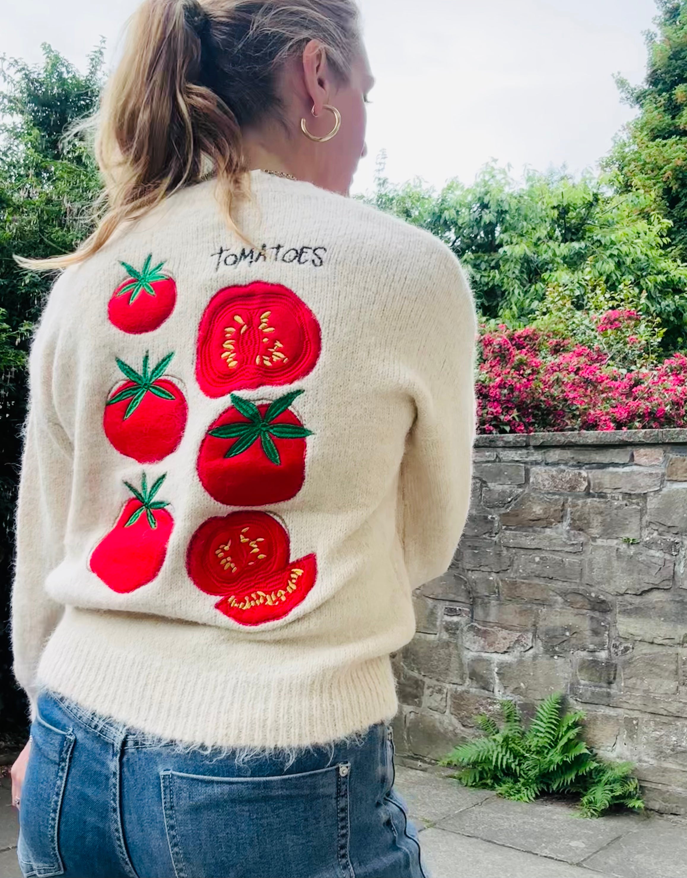 Tomato jumper