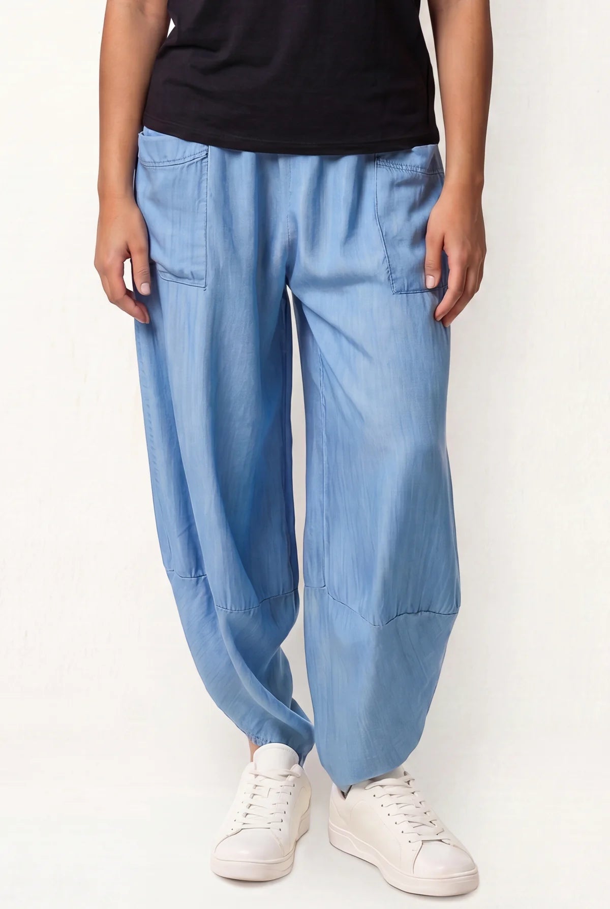 Front Pockets Denim Harem Trousers (one size)