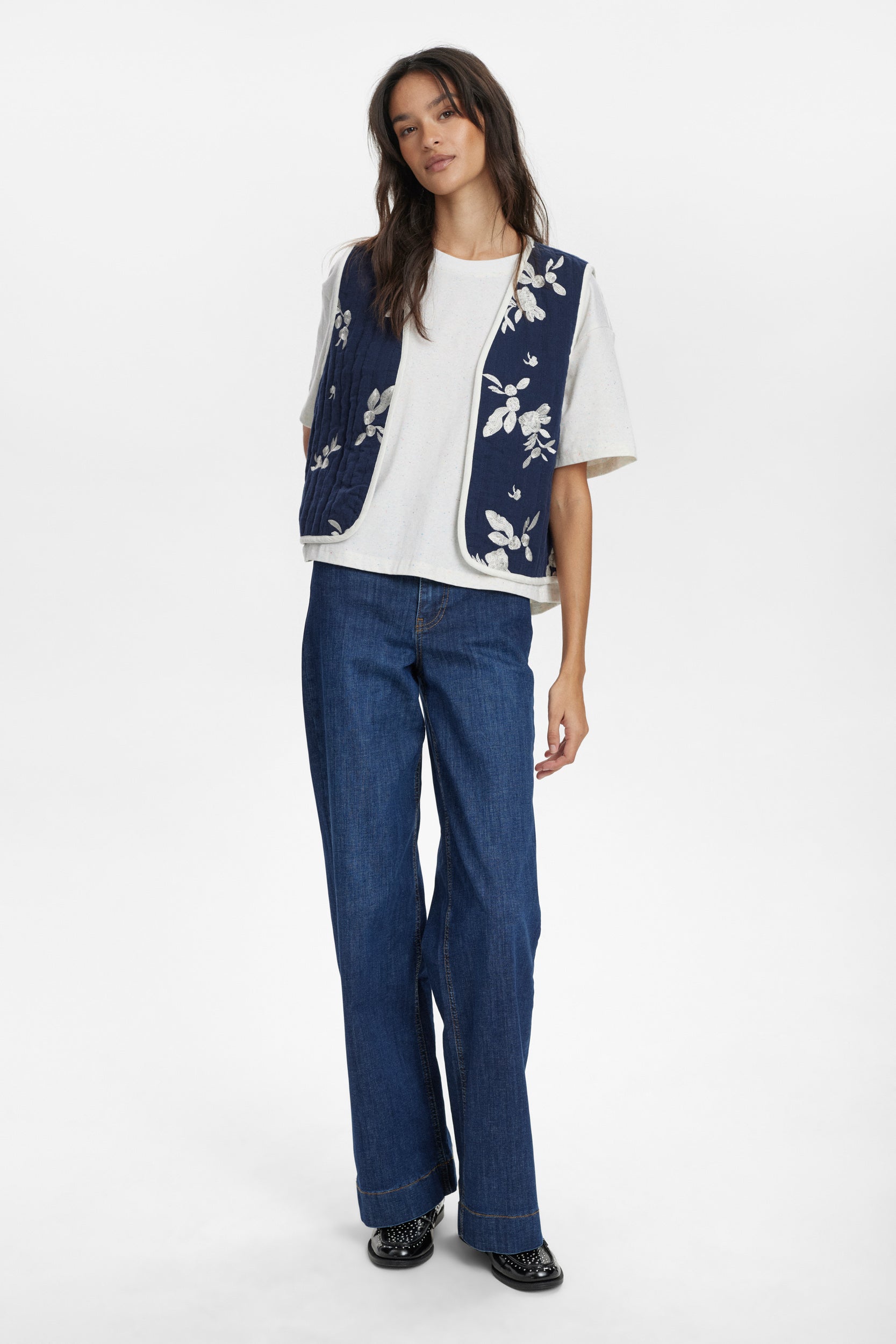 Numph Nustellas Quilted Gilet Vest in Sapphire