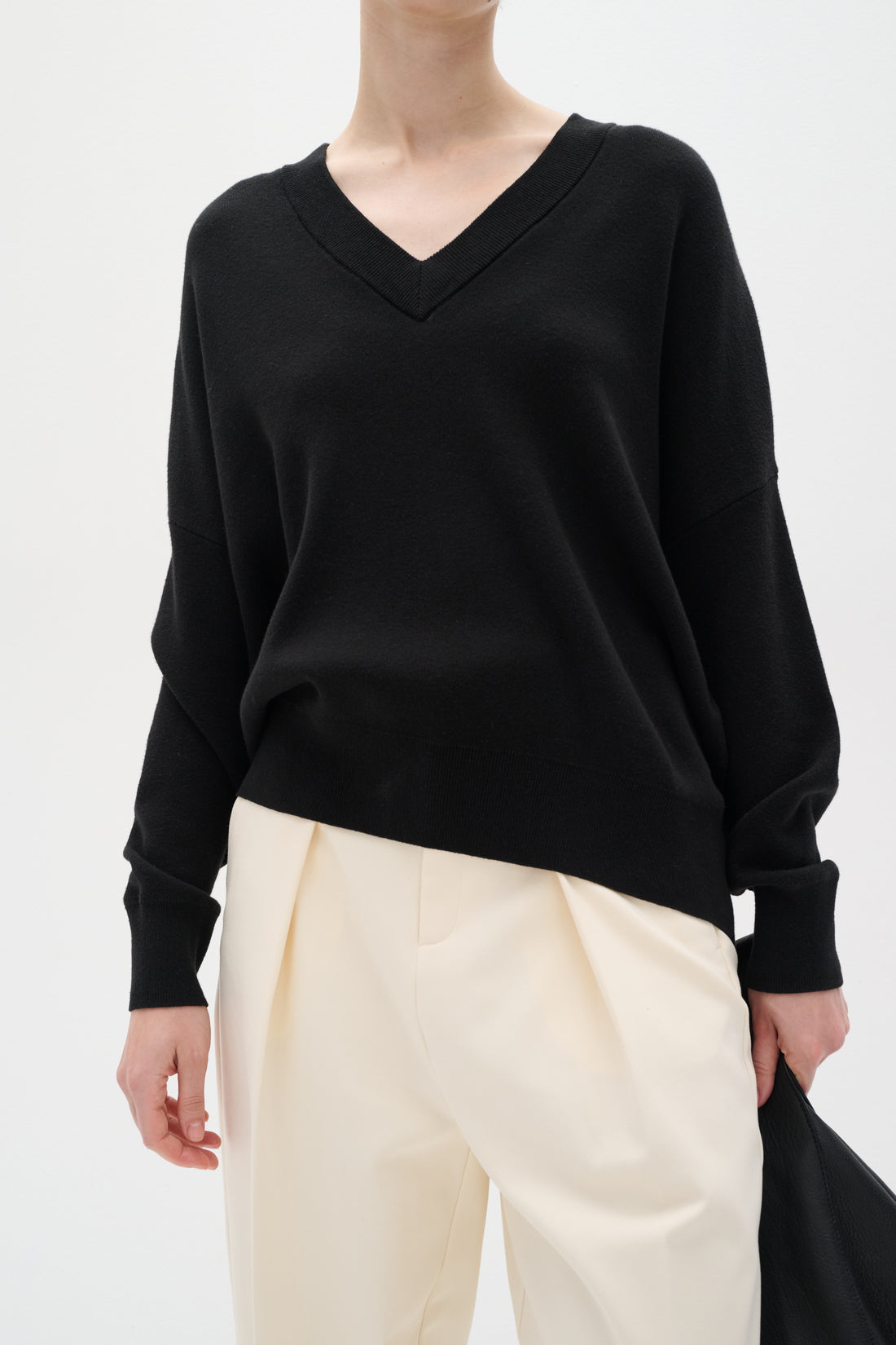 InWear Foster V-neck Pullover In Black