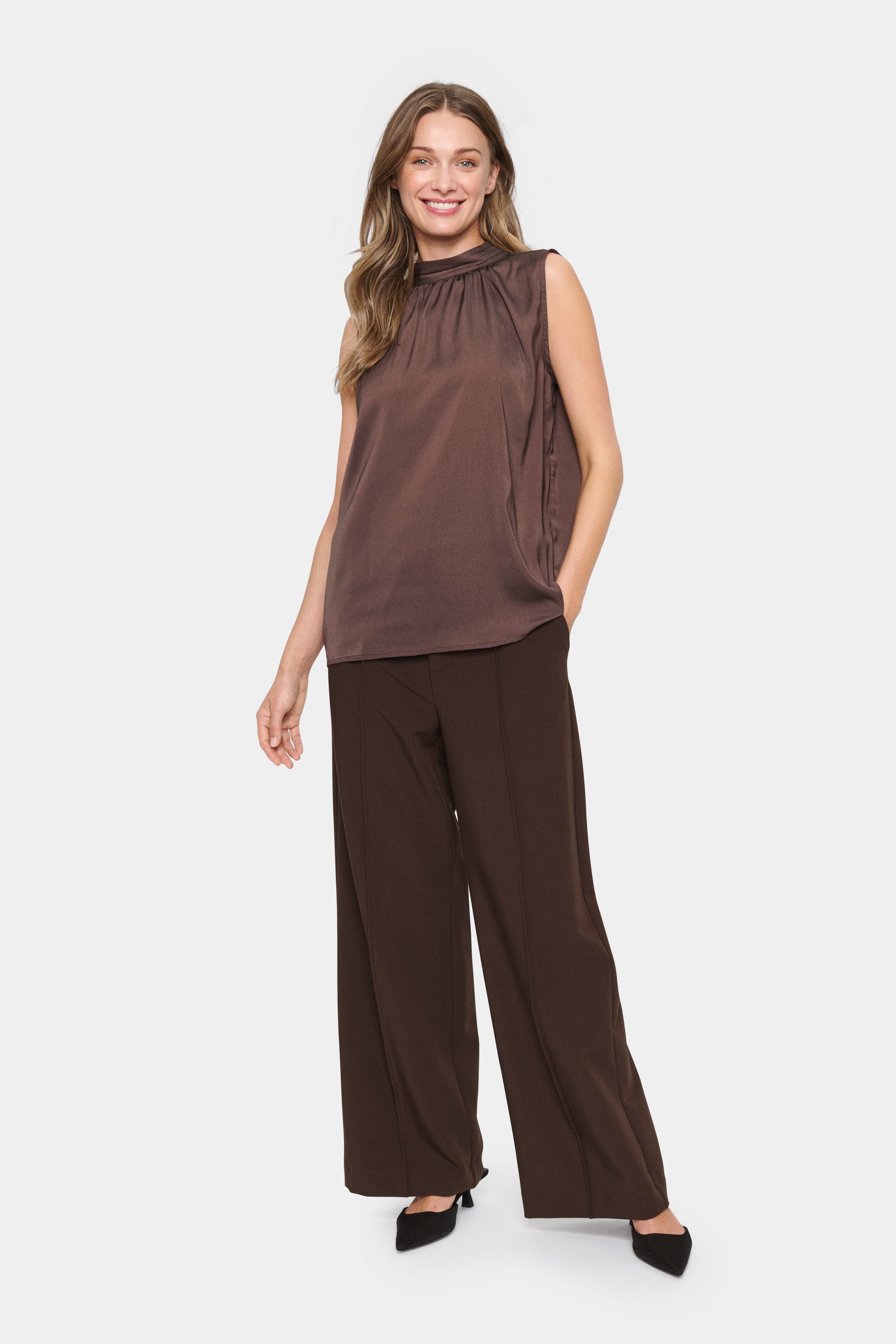 Saint Tropez Aileen Satin Feel Top in Chocolate