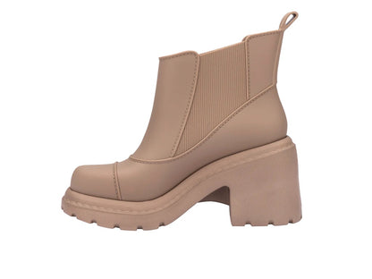 Melissa Courtney Boot in Beige