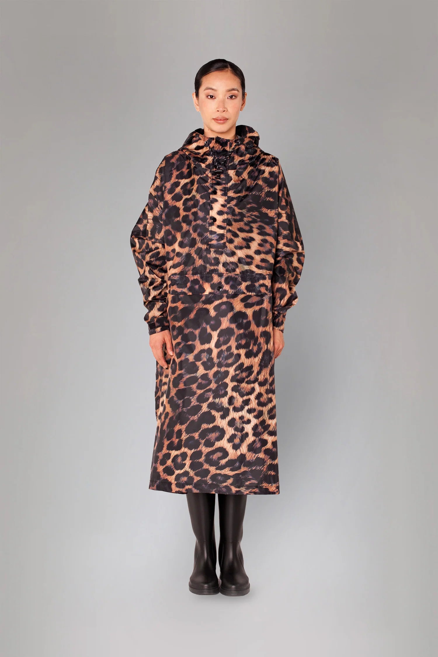 Rainkiss Dark Leopard Waterproof Poncho with Built in Carry Pouch (One Size)