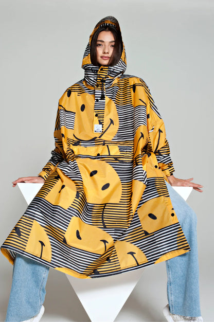 Rainkiss Sunset x Smiley - Rain Poncho With Built In Pouch (ONE SIZE)