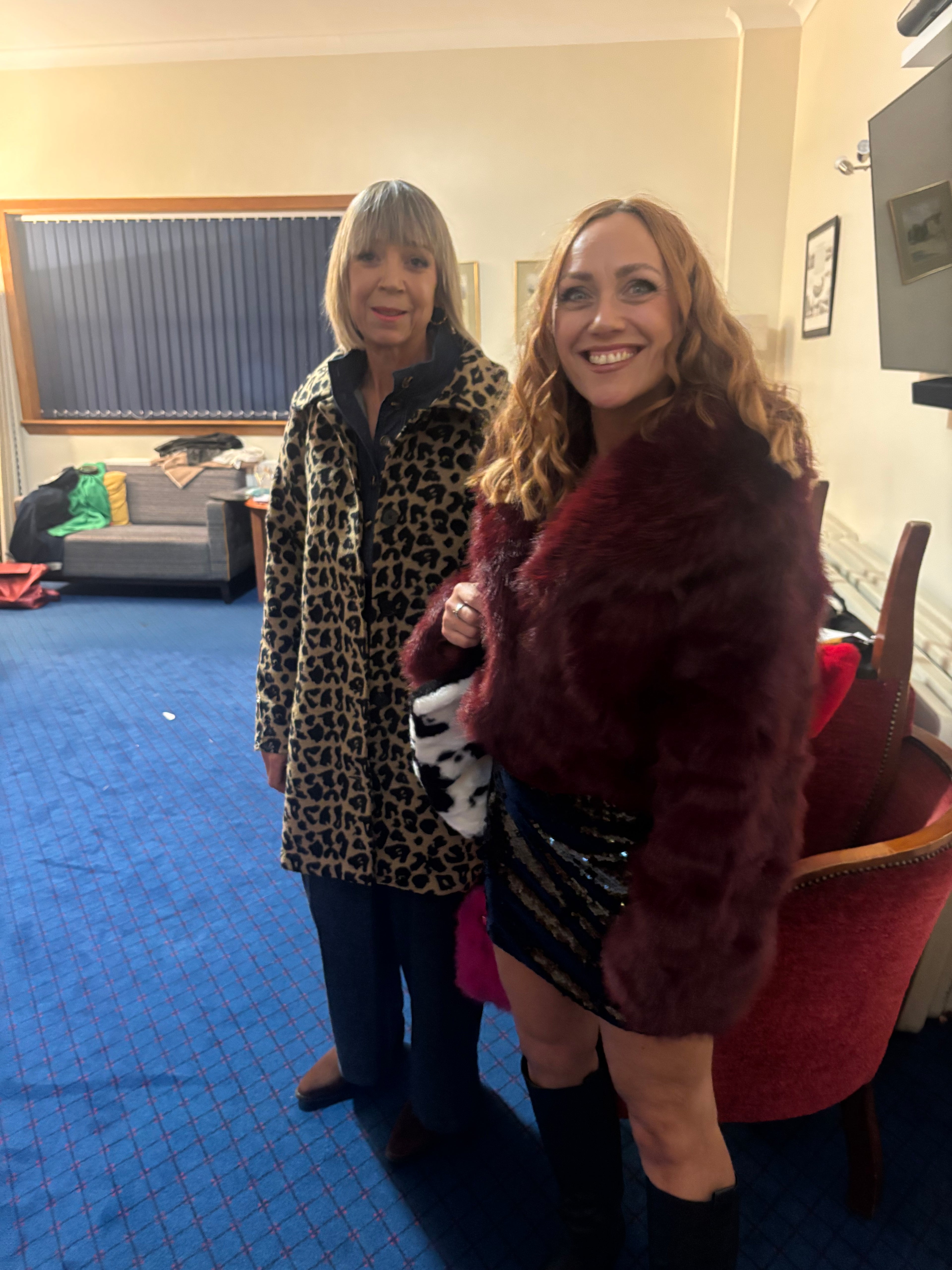 Amelia Short Stretch Skirt in Black (ONE SIZE)