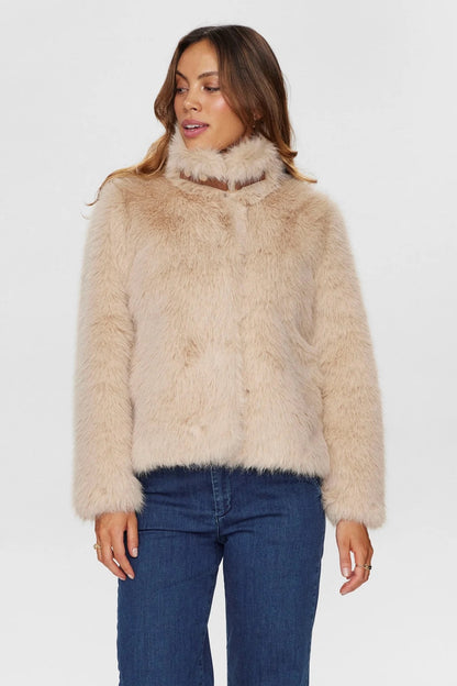 Nümph Nuwindy Faux Fur Short Jacket in Sesame