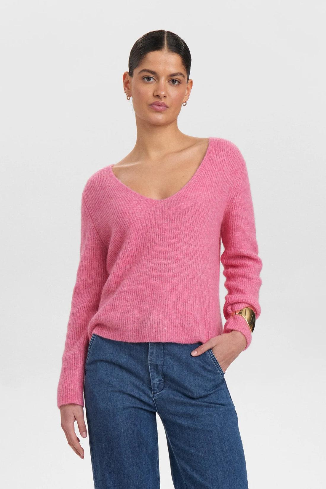 Numph Nuriette Ribbed V-Neck Knit in Pink Cosmos