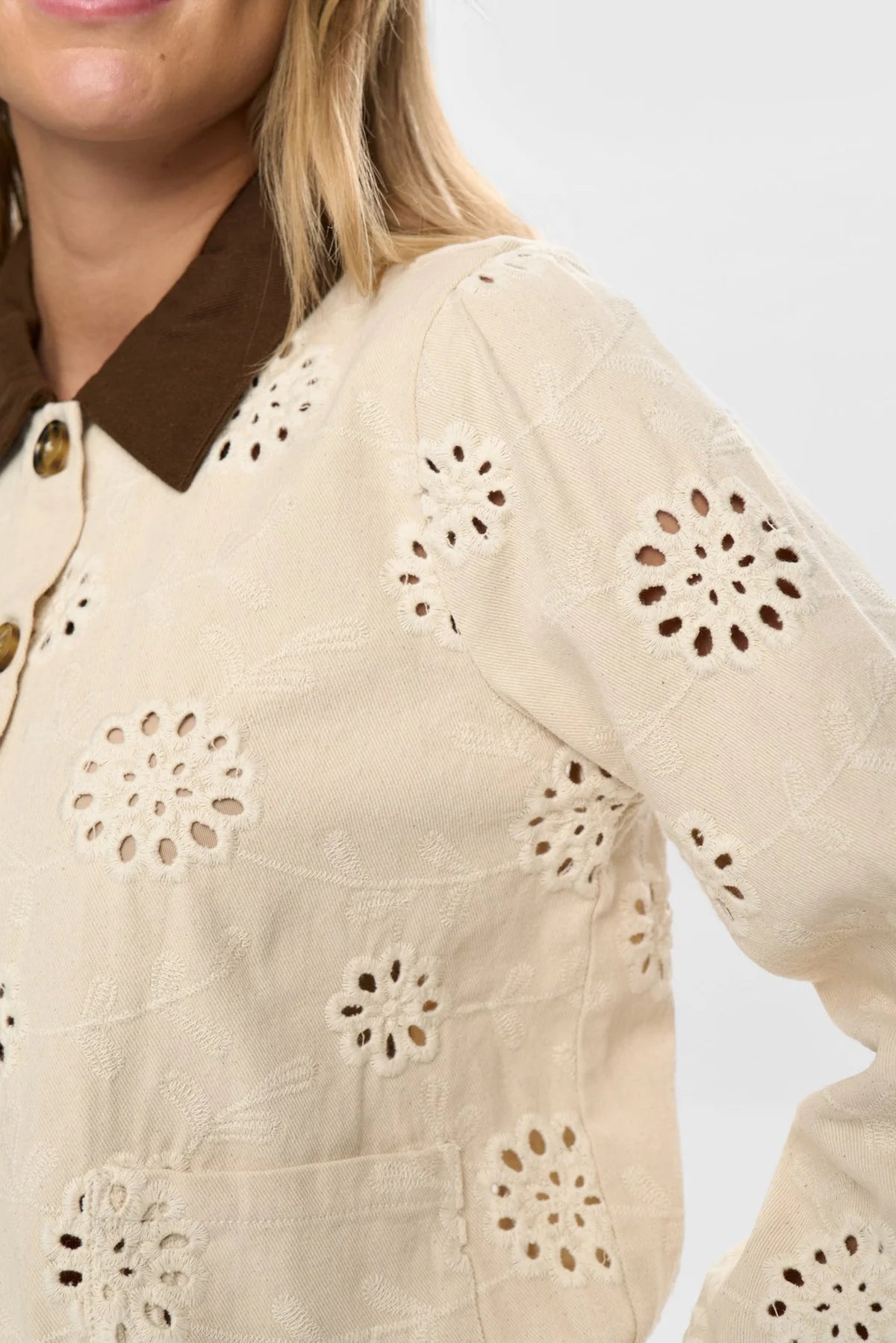 Numph Nuenora Jacket in Cream
