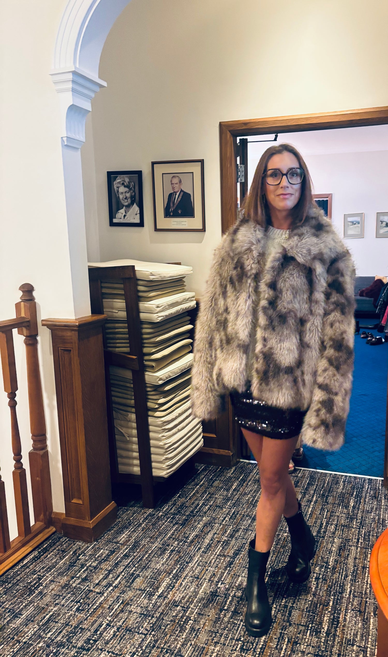 Amelia Short Stretch Skirt in Chocolate Brown (ONE SIZE)