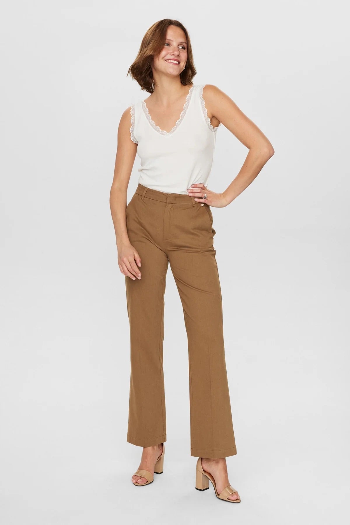 Nümph Nuregrit High Waisted Flair Trouser in Kangaroo