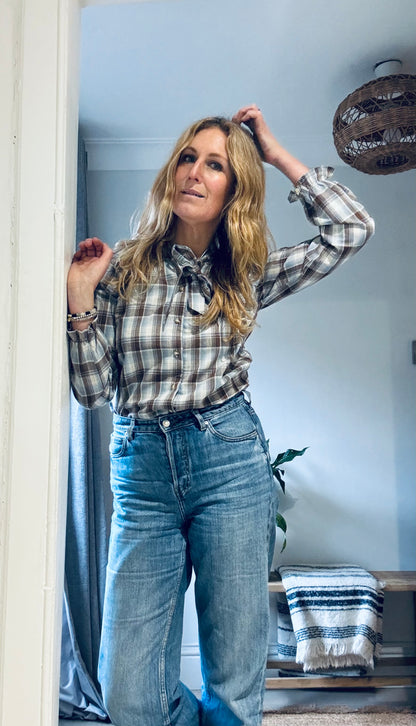 Check bow shirt in brown and blue