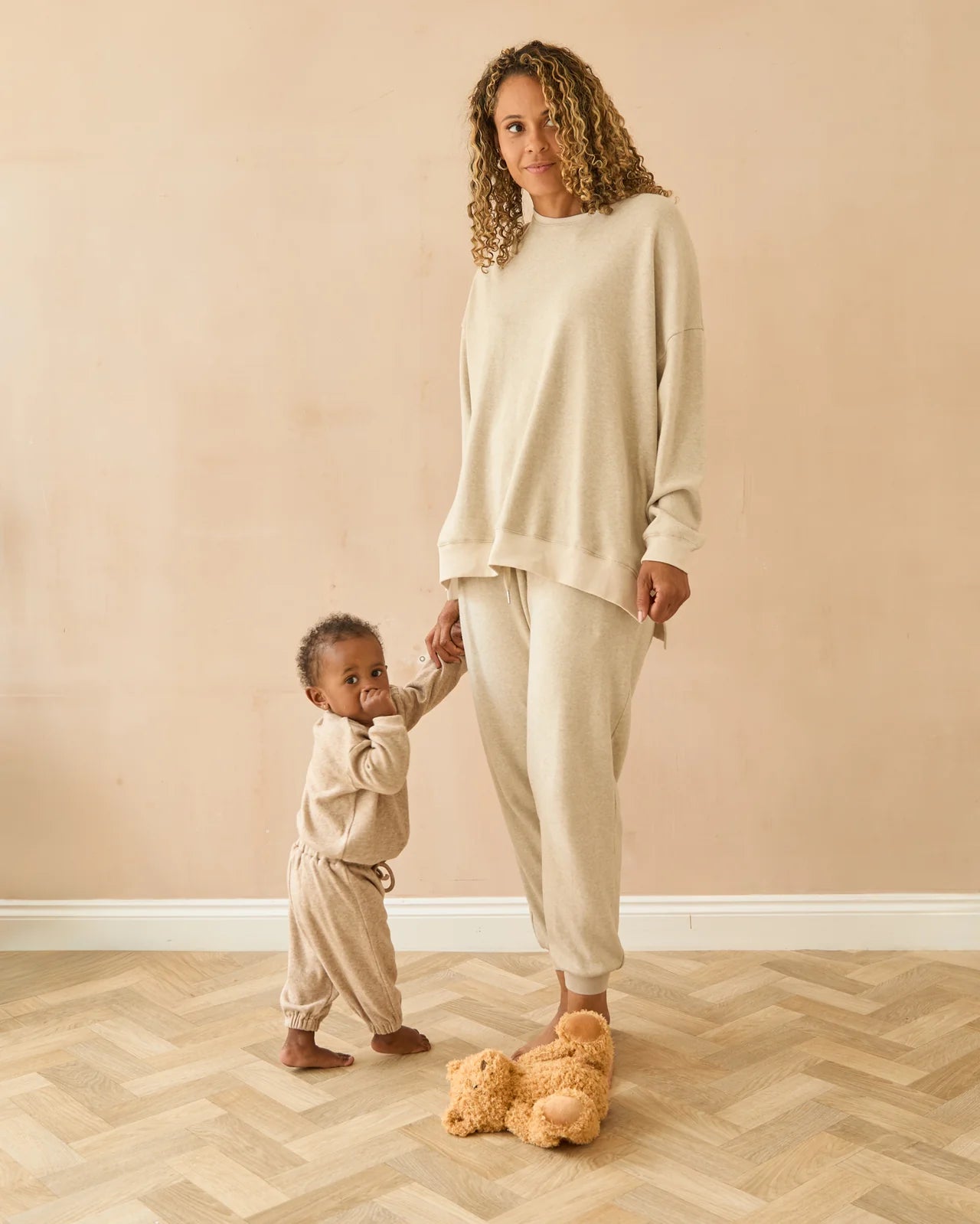 Rachael Oversized Sweatshirt (one size) in Stone