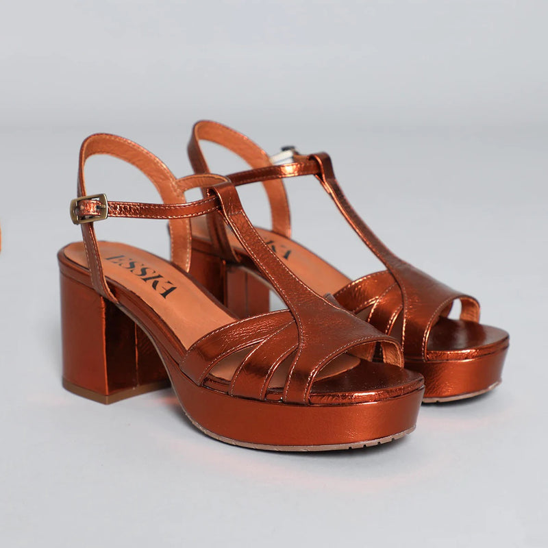 Esska Charlie Leather Block Heel Shoe in Metallic Copper