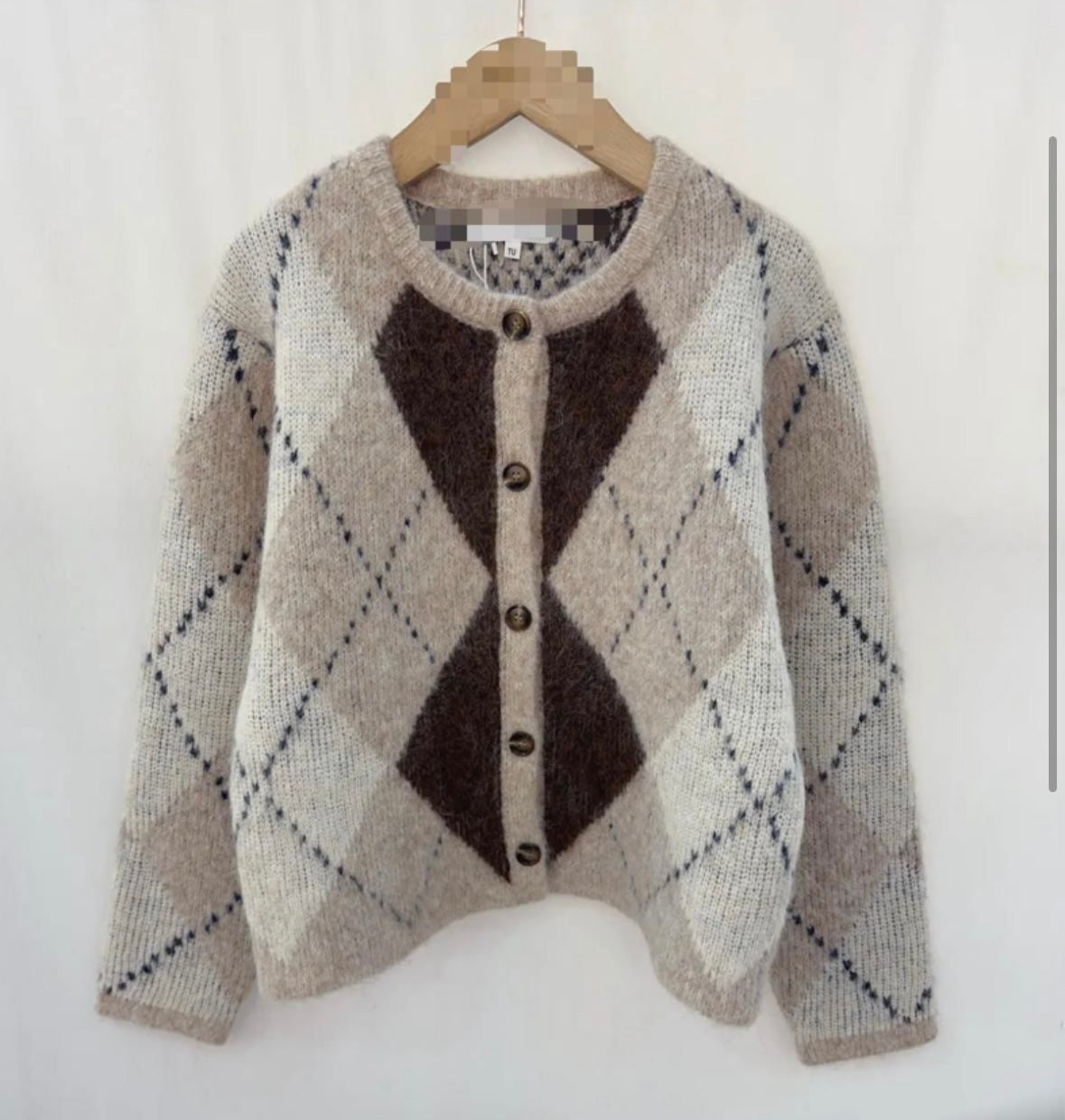Alex Argyle knit in brown