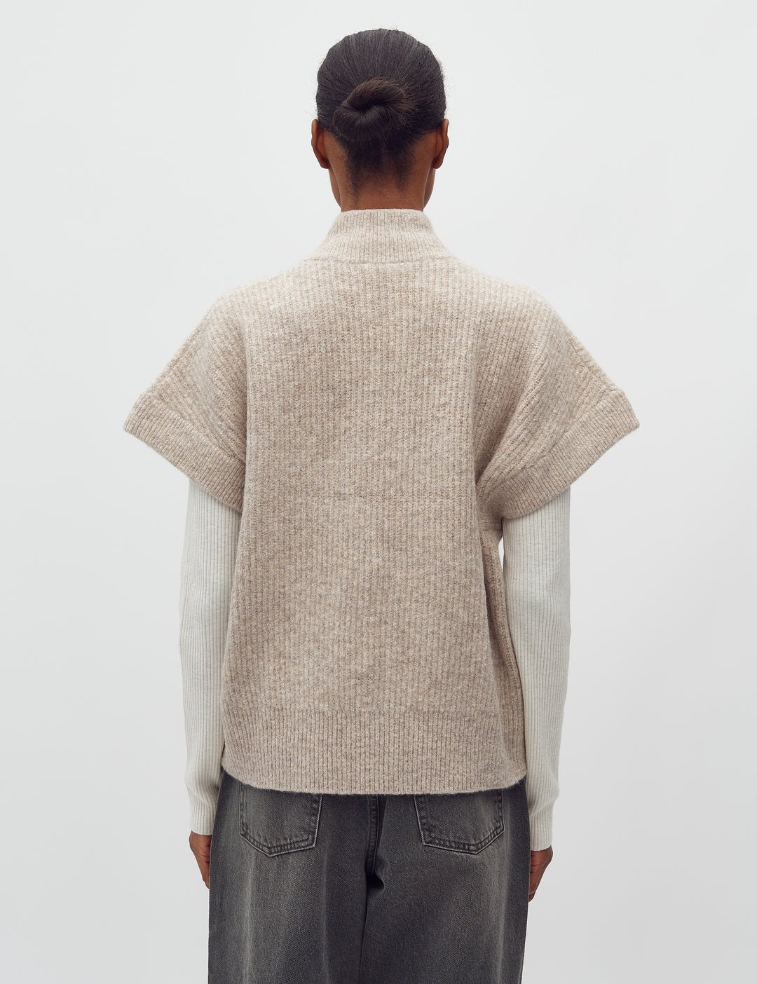 MbyM Hevelyn Roselina Cape Zip Up in Taupe