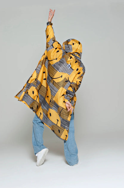 Rainkiss Sunset x Smiley - Rain Poncho With Built In Pouch (ONE SIZE)