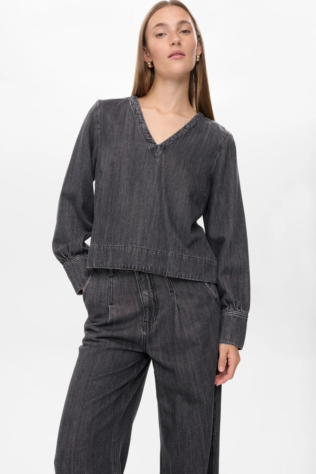 Numph Nuseoul Denim Top in Medium Grey