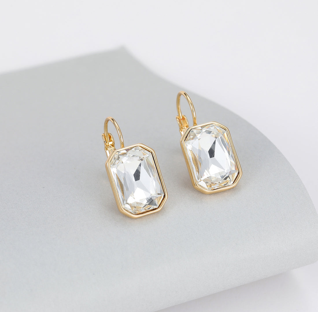 Sammy Gold Earrings with White Stone