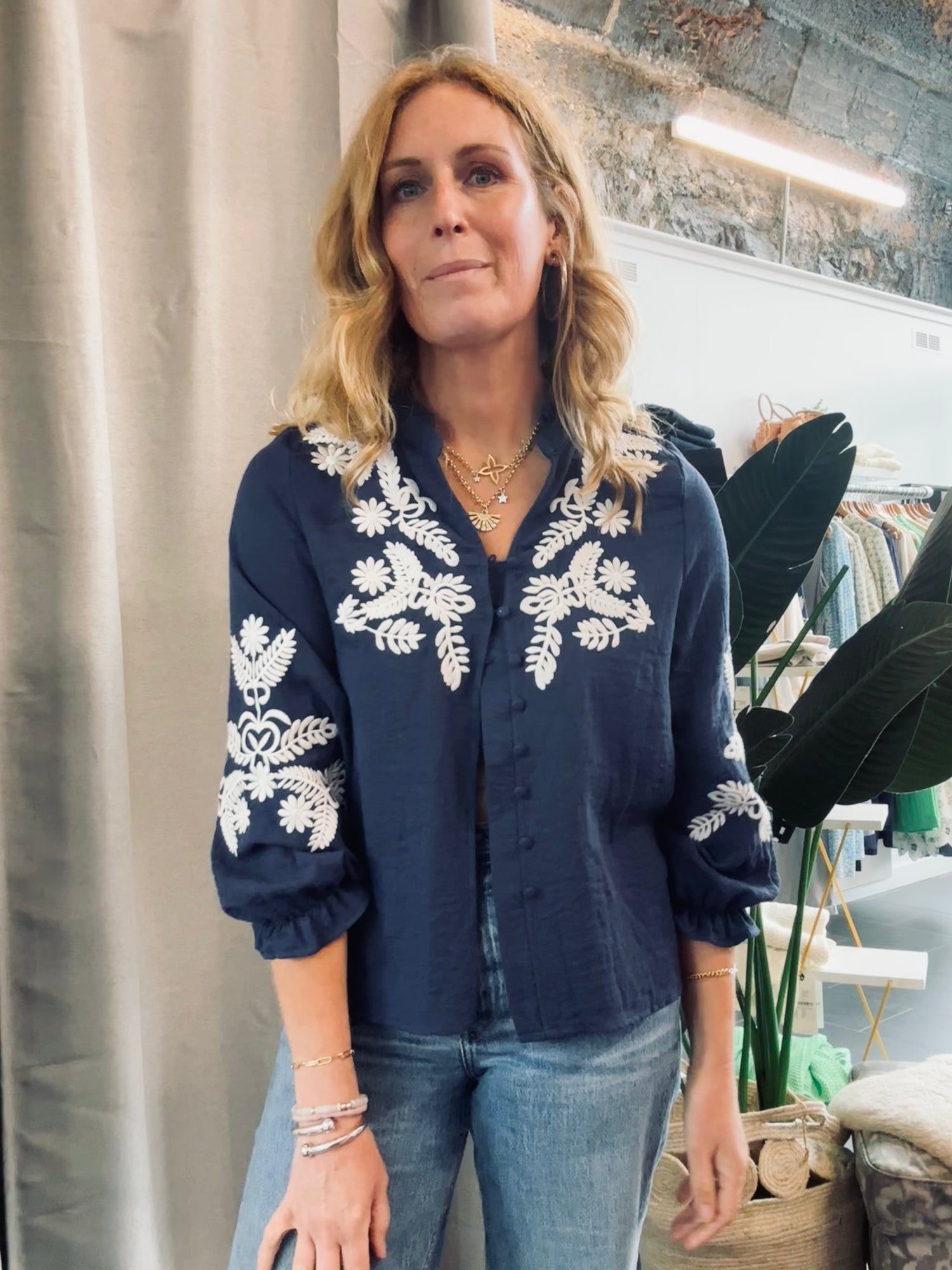 Navy embroidery Blouse