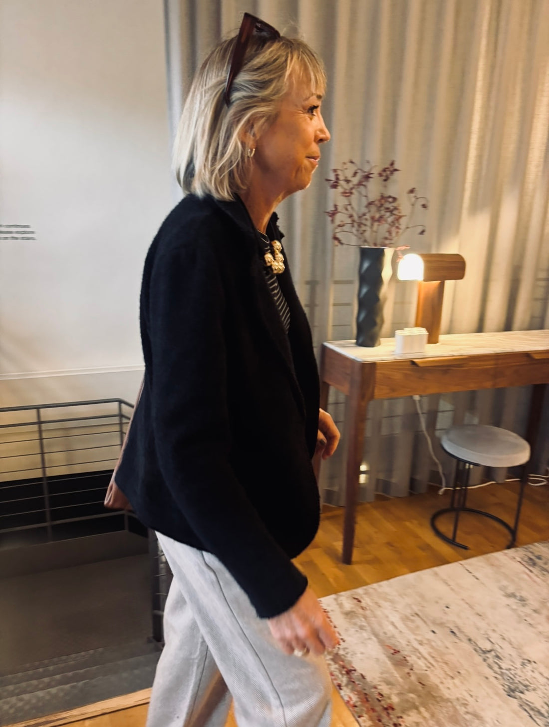 Velda Raw Edge Blazer (ONE SIZE)