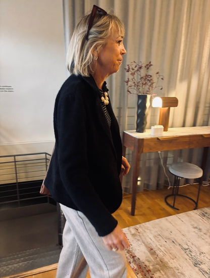 Velda Raw Edge Blazer (ONE SIZE)