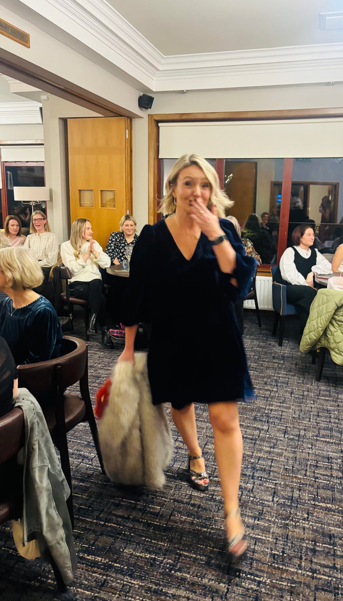 FRNCH Kelly Velvet Dress in Bleu Marine