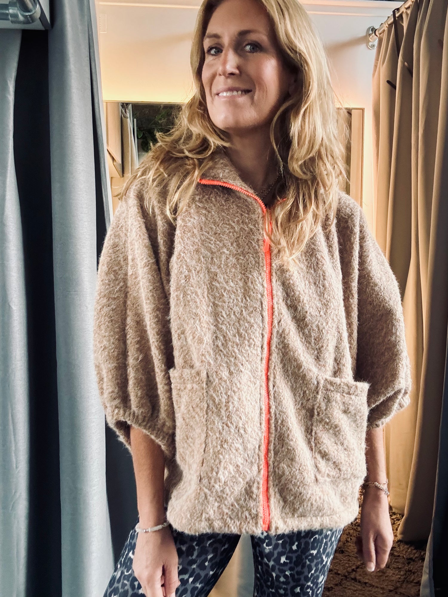 Neon Zip up 3/4 Sleeve Jacket in Sand