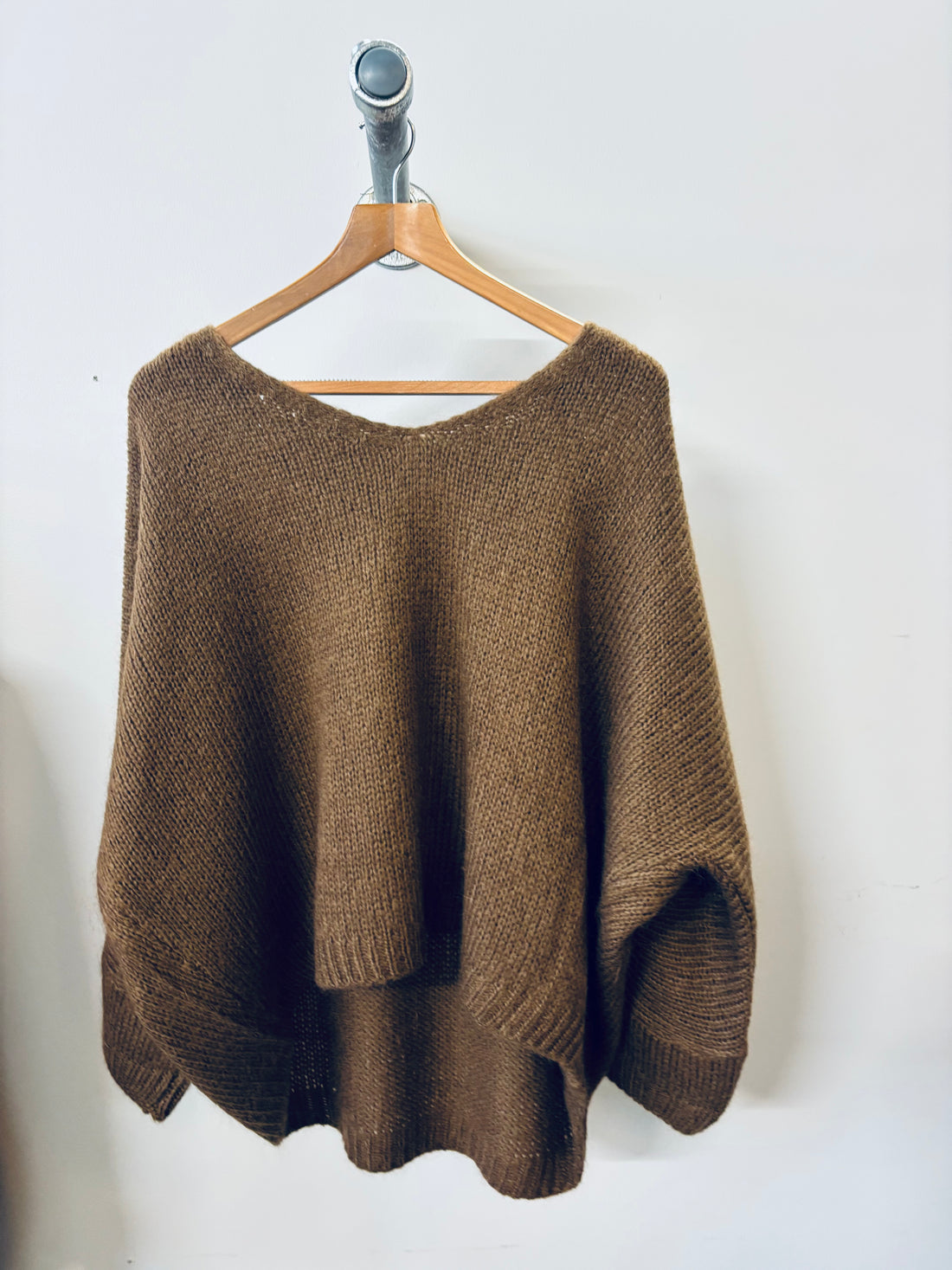 Ruby V-Neck Knit in Tannin (ONE SIZE)