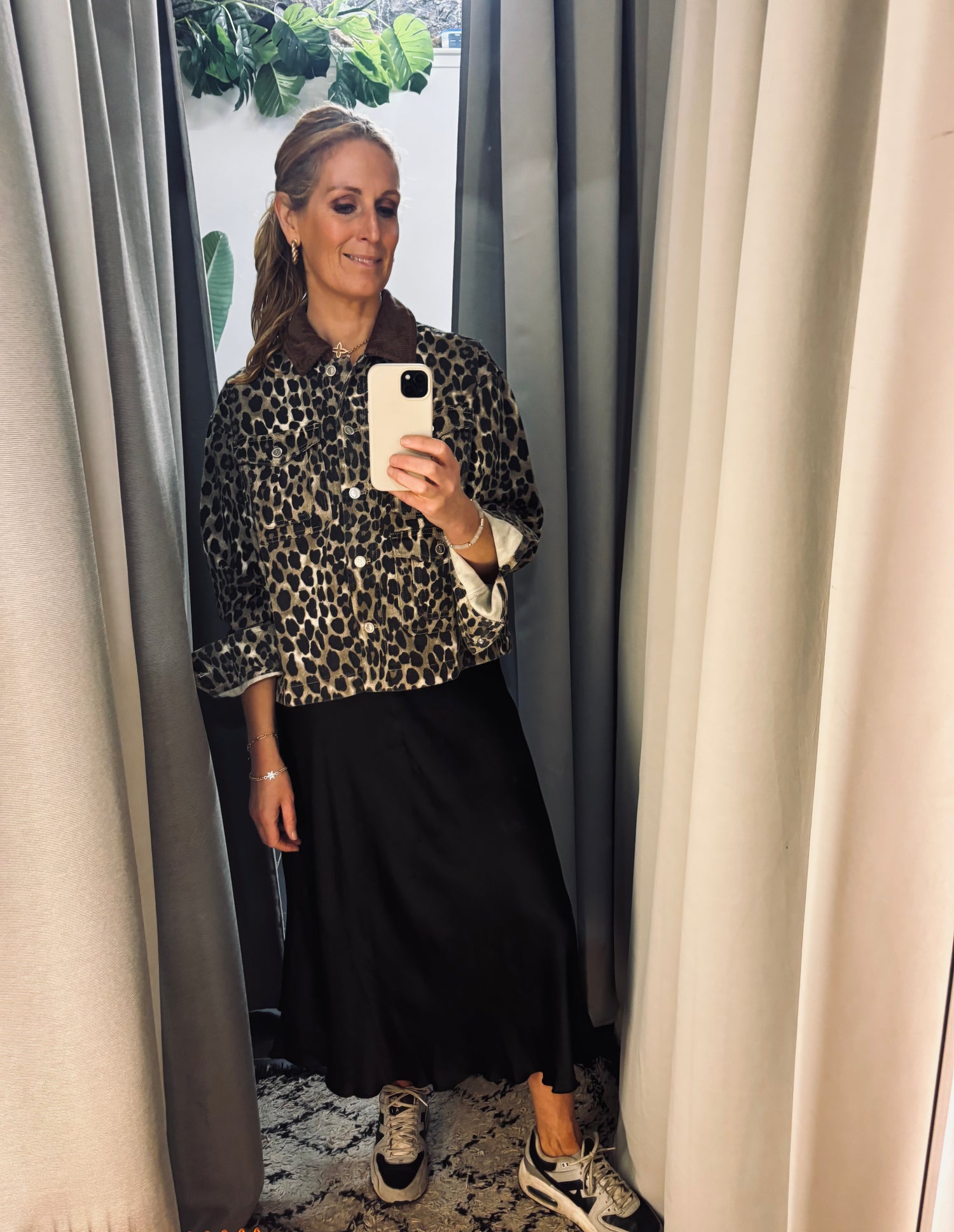 Moma Satin Slip Skirt In Black (ONE SIZE)