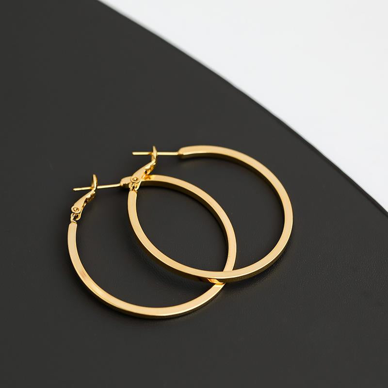 Medium Simple Gold Hoop Earrings