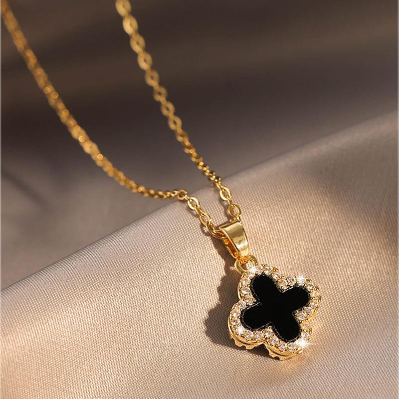 Single Double Sided Clover Necklace in Gold