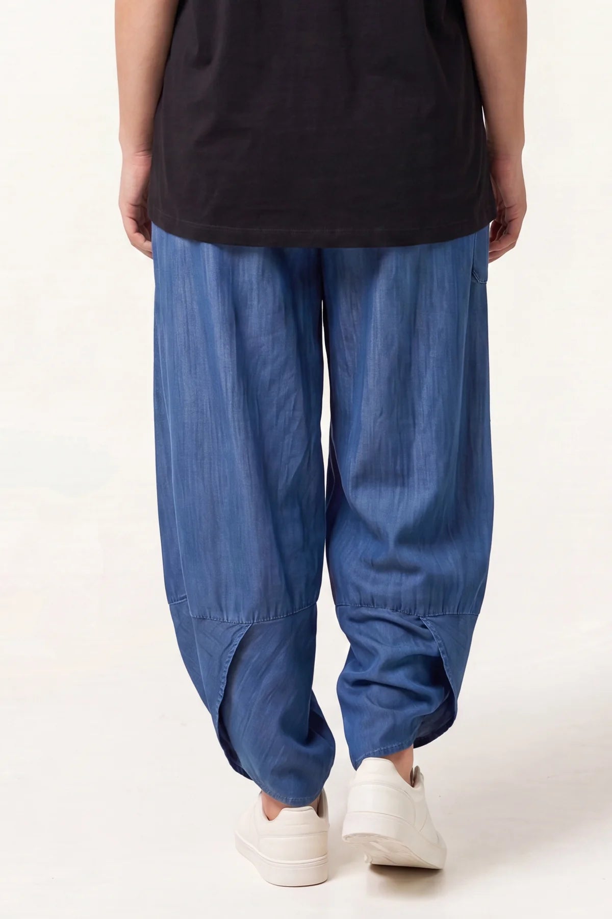 Front Pockets Denim Harem Trousers (one size)