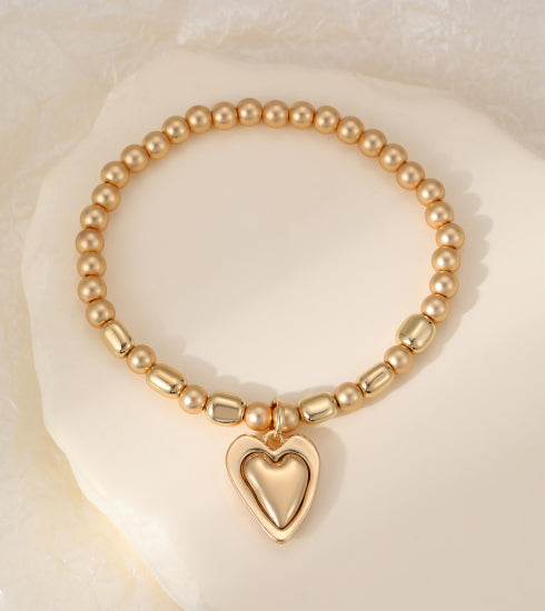 Arto Beaded Bracelet with Heart Charm in Gold