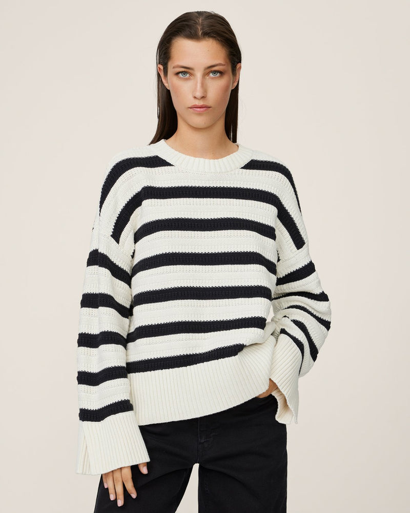 Moss Copenhagen Jillena Knitted Pullover in Black & Egret Stripe